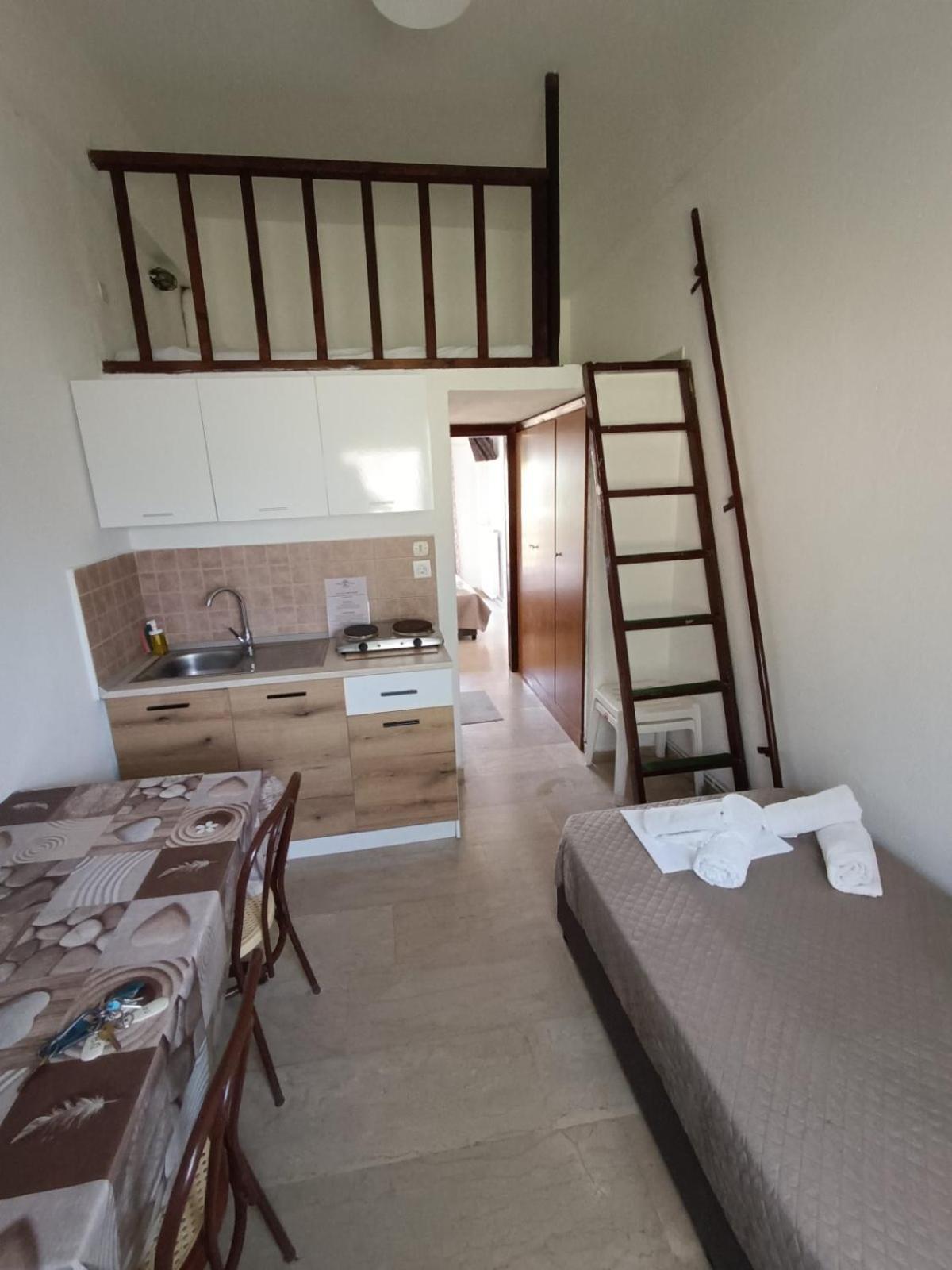 Perix House 호텔 네오스마르마라스 외부 사진